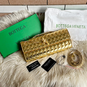BOTTEGA VENETA Andiamo Clutch