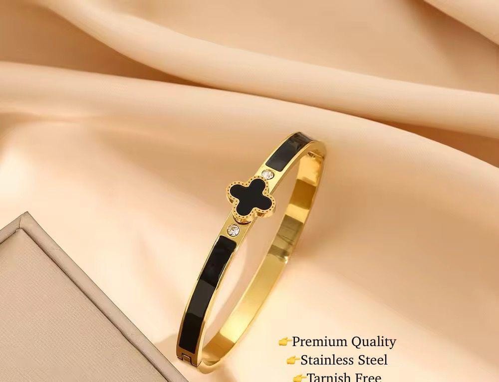 Elegant Stainless Steel Clover Stones Handcuff