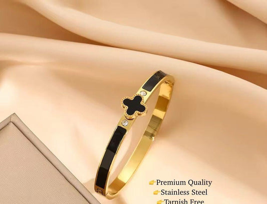 Elegant Stainless Steel Clover Stones Handcuff