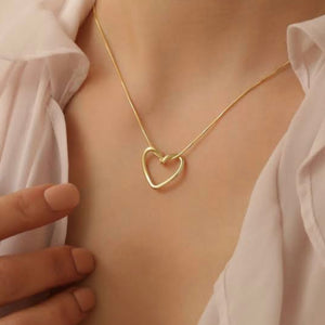 18k Gold Open Heart Necklace