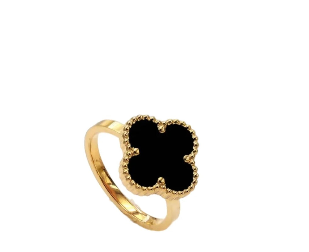 Van Cleef Black Ring