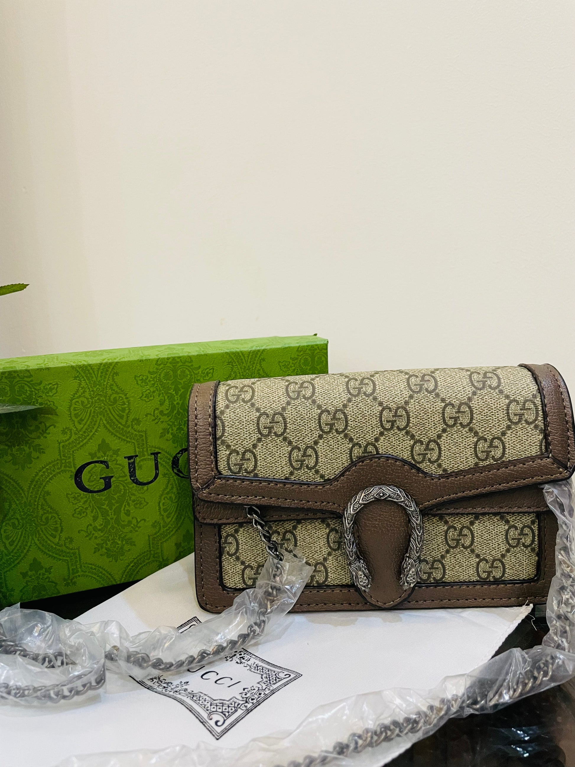 Gucci cross body bag