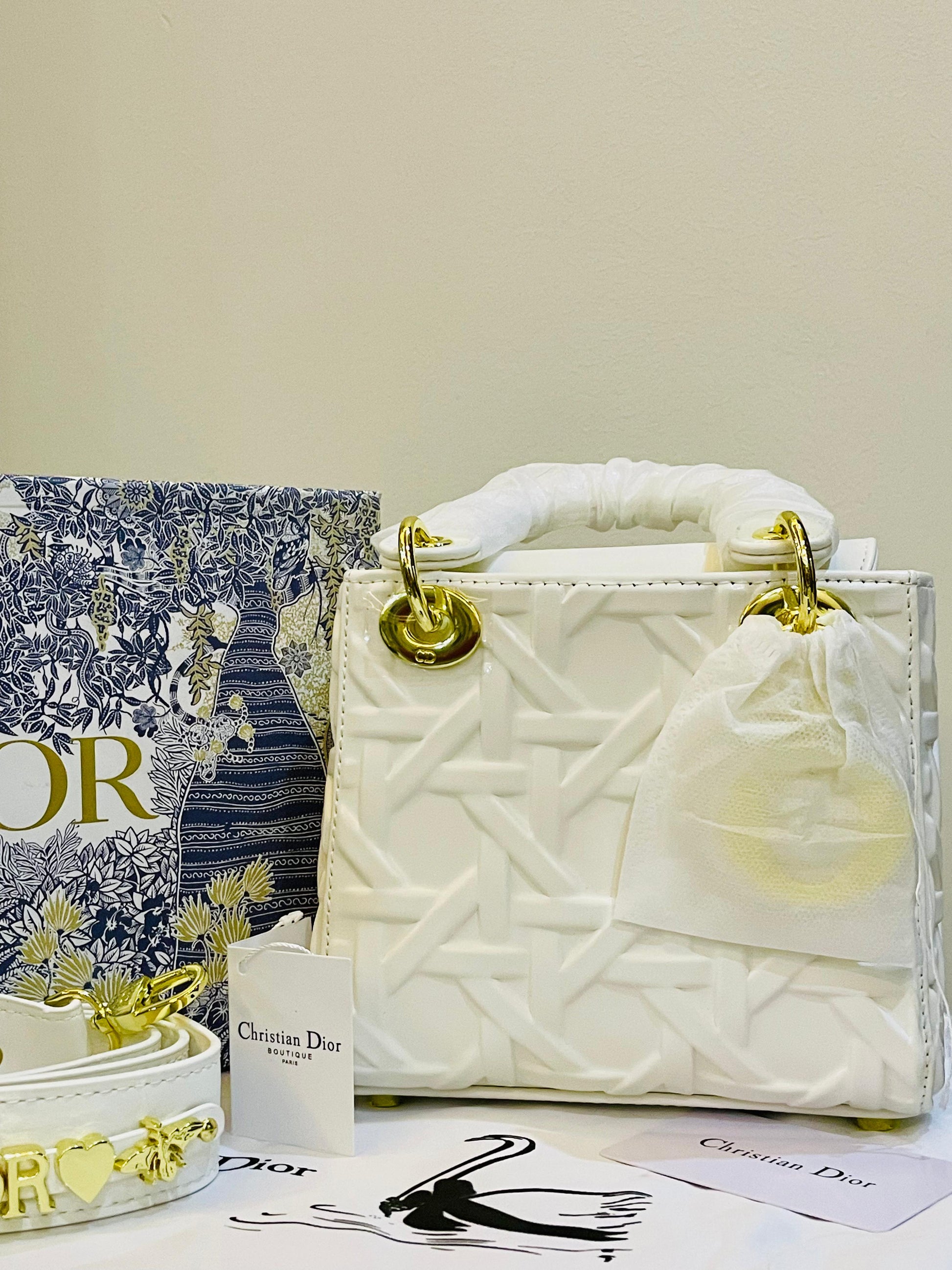Lady dior hand bag white