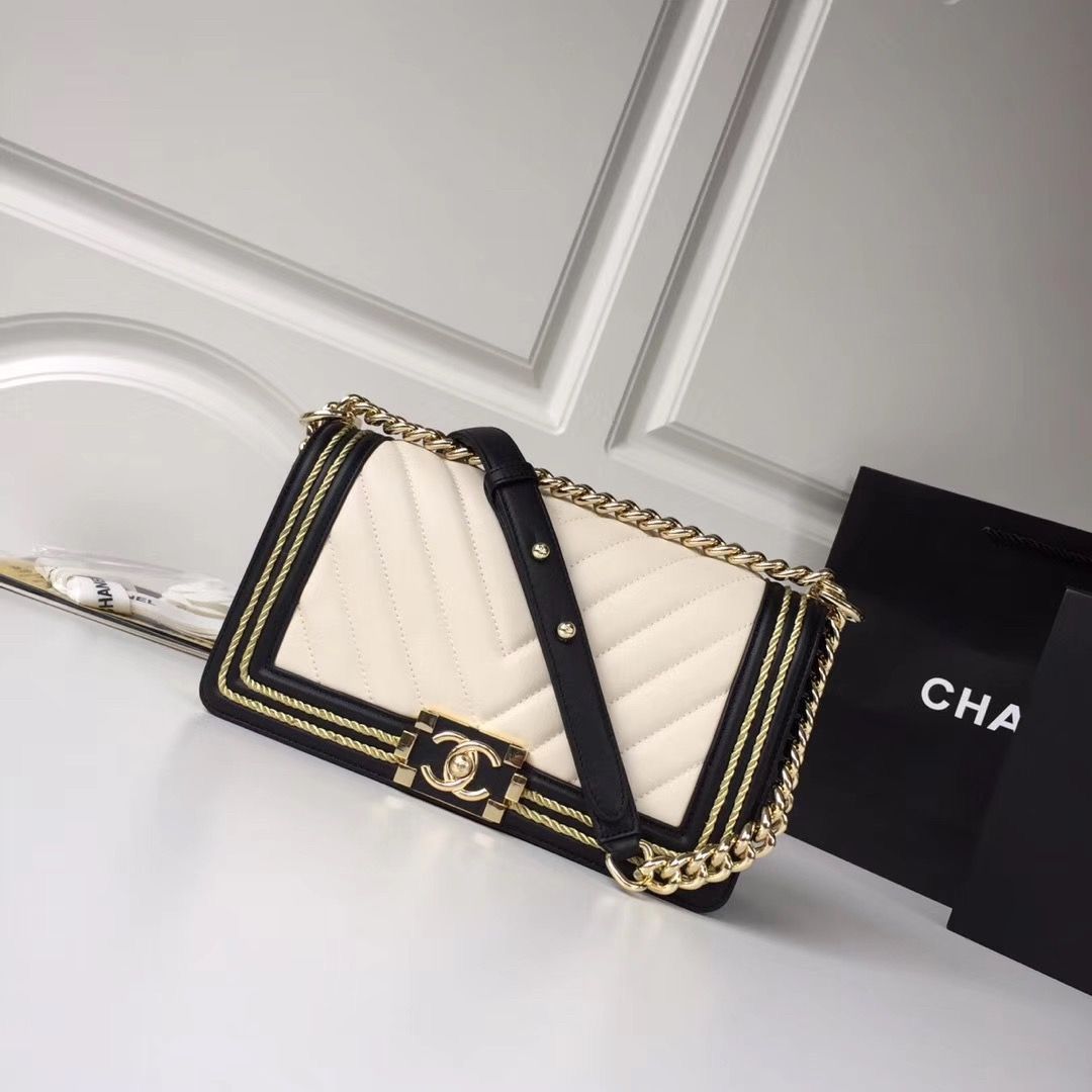 CHL Timeless CrossBody Bag