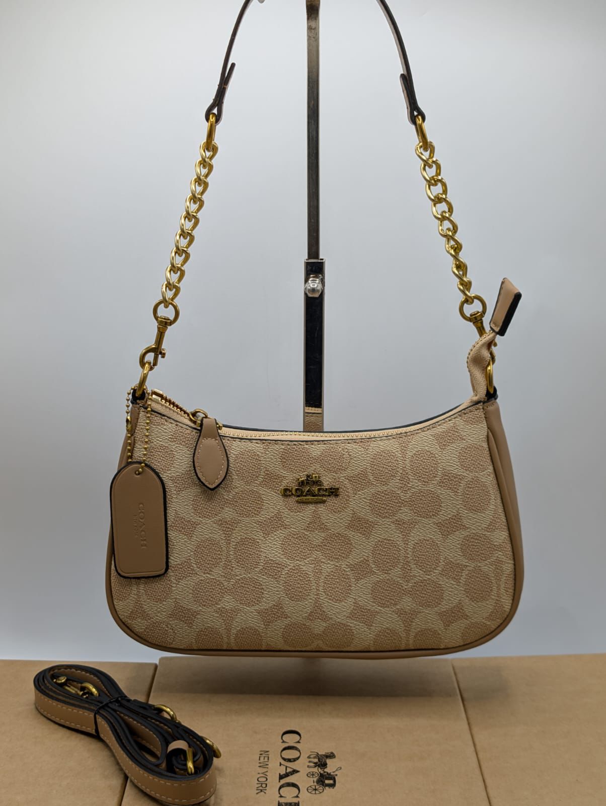 COACH TERI SHOULDER BAG