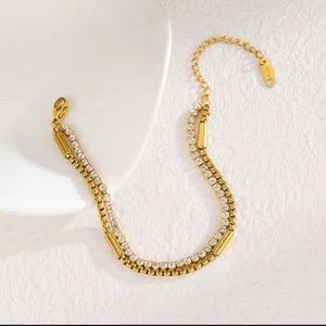 Double Chain Bracelet With Sparkling Rhinestones